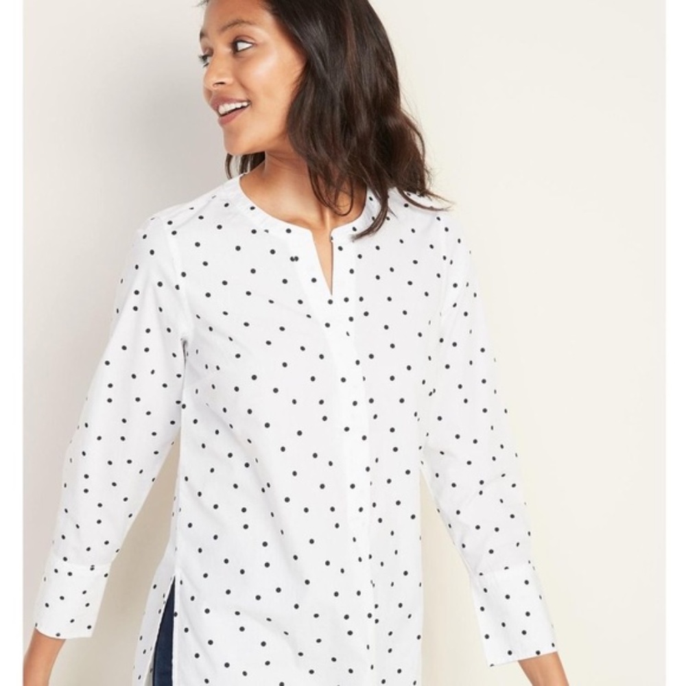 Old Navy White Tunic with Black Polka Dots